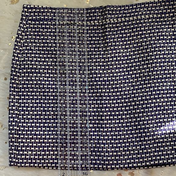 NWOT J. Crew Metallic Tweed Woven Skirt with Back Zipper Size 6 💗 - Picture 5 of 7